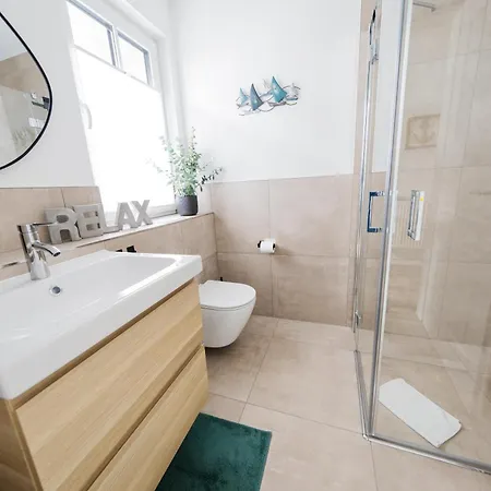 Haus Q Superior - Haelfte 2 Nyaraló Zingst