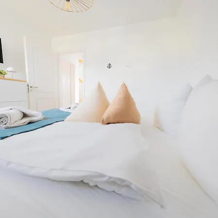 Haus Q Superior - Haelfte 2 Zingst